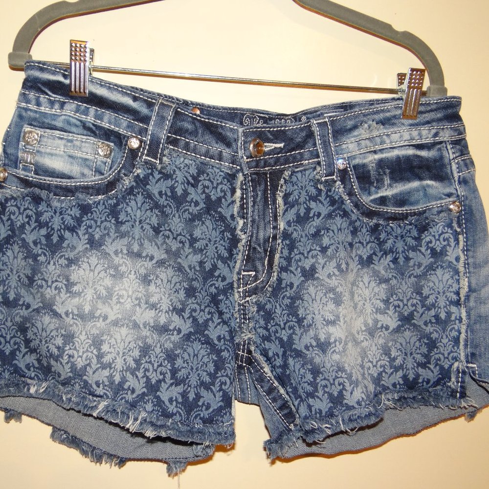 Miss Me Signature Jean Shorts Style  JP5842H